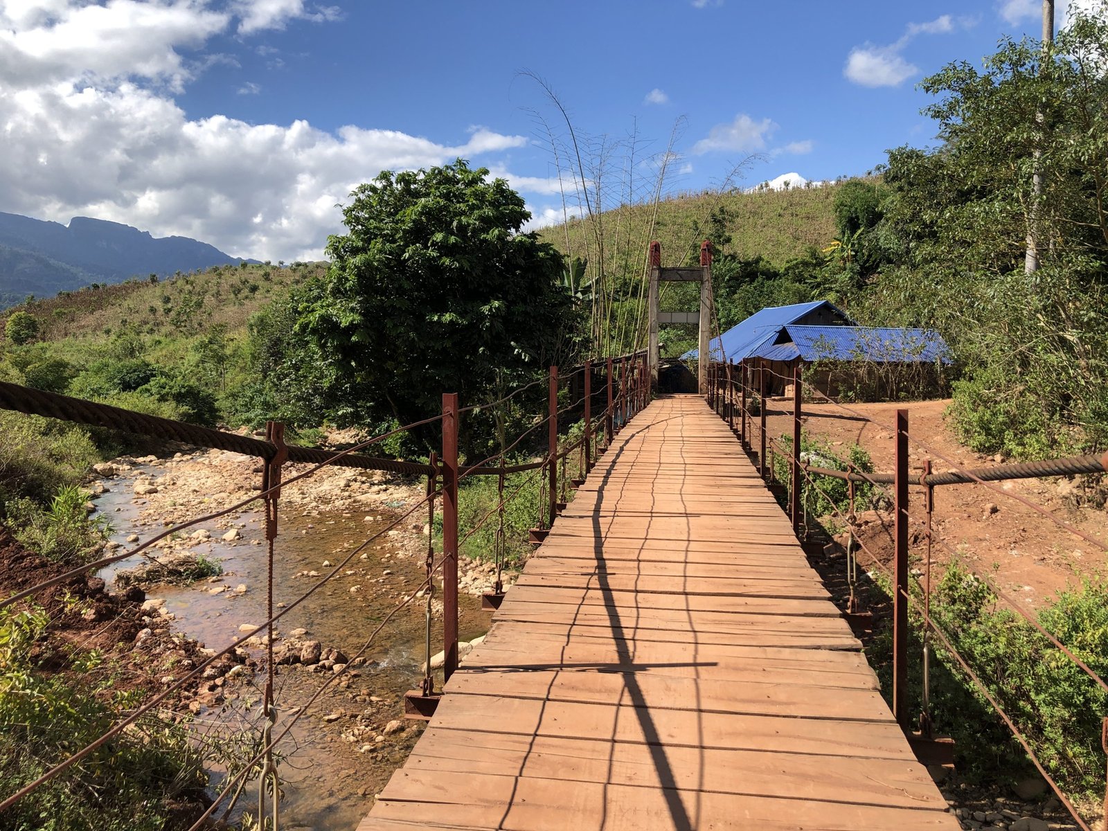 E-Bikes Cycling Tour Mai Chau – Pu Luong – Ninh Binh 6 Day Adventure